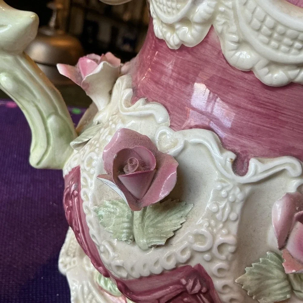 Antique‎ Majolica Teapot Pink Victorian 3D Roses (Damaged)